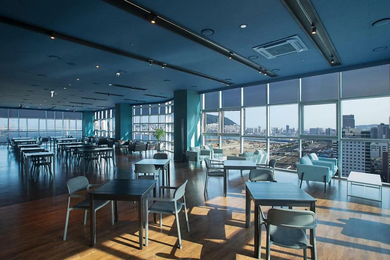 Asti Hotel Busan Station 4*,